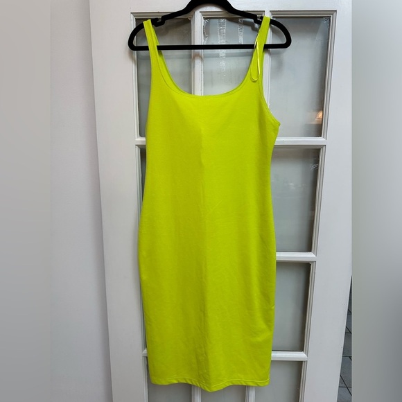 Zara Neon Yellow Lime Green Sleeveless Bodycon Fitted Midi Dress Size XL NWT - Picture 10 of 10